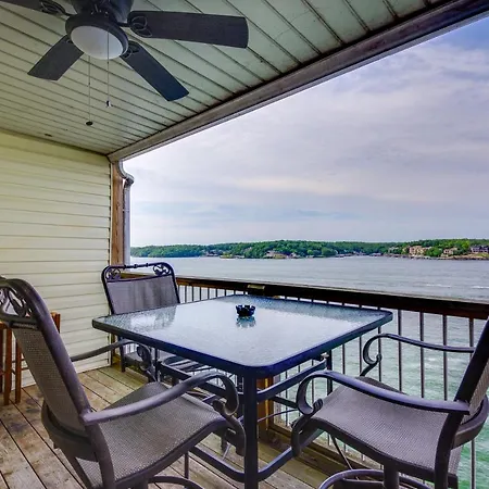 Osage Beach Condo With Balcony, Pool And Lake Access!